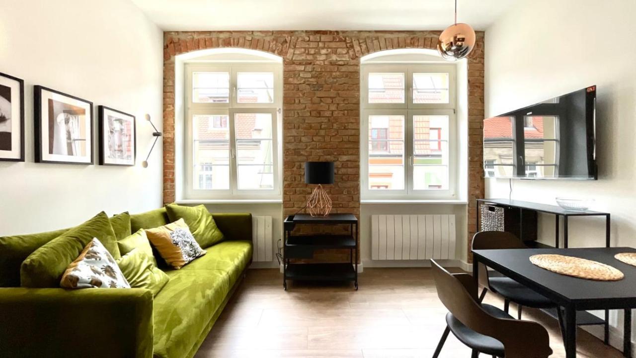 Zielona Kanapa - Za 100M Rynek Breslavia Exterior foto