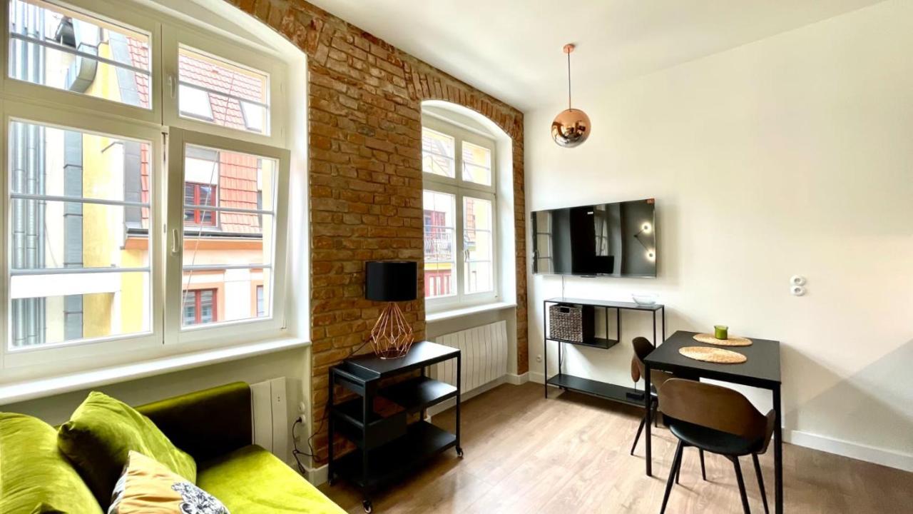 Zielona Kanapa - Za 100M Rynek Breslavia Exterior foto